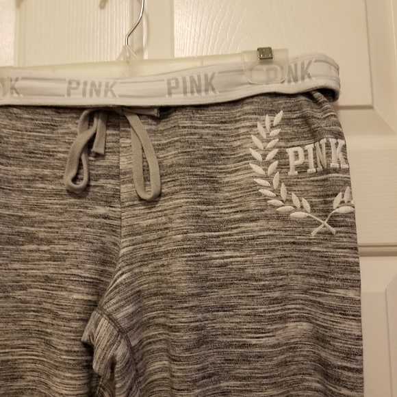 PINK - Picture 2 of 6